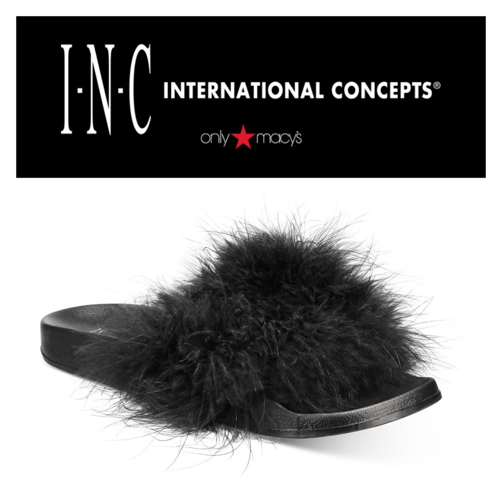 Fluffy Pom Pom Style Slides/Sandals ⚫️ SZ X-LARGE  (11)
